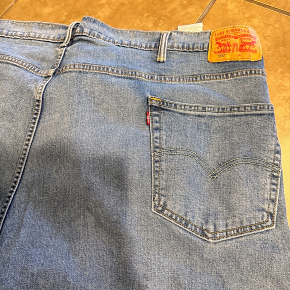 Levis 550 Relaxed Straight Jeans Big Mens 54x30 Blue denim Loose Everyday Casual - Picture 3 of 7
